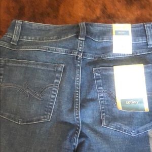 New wrangler skinny jeans